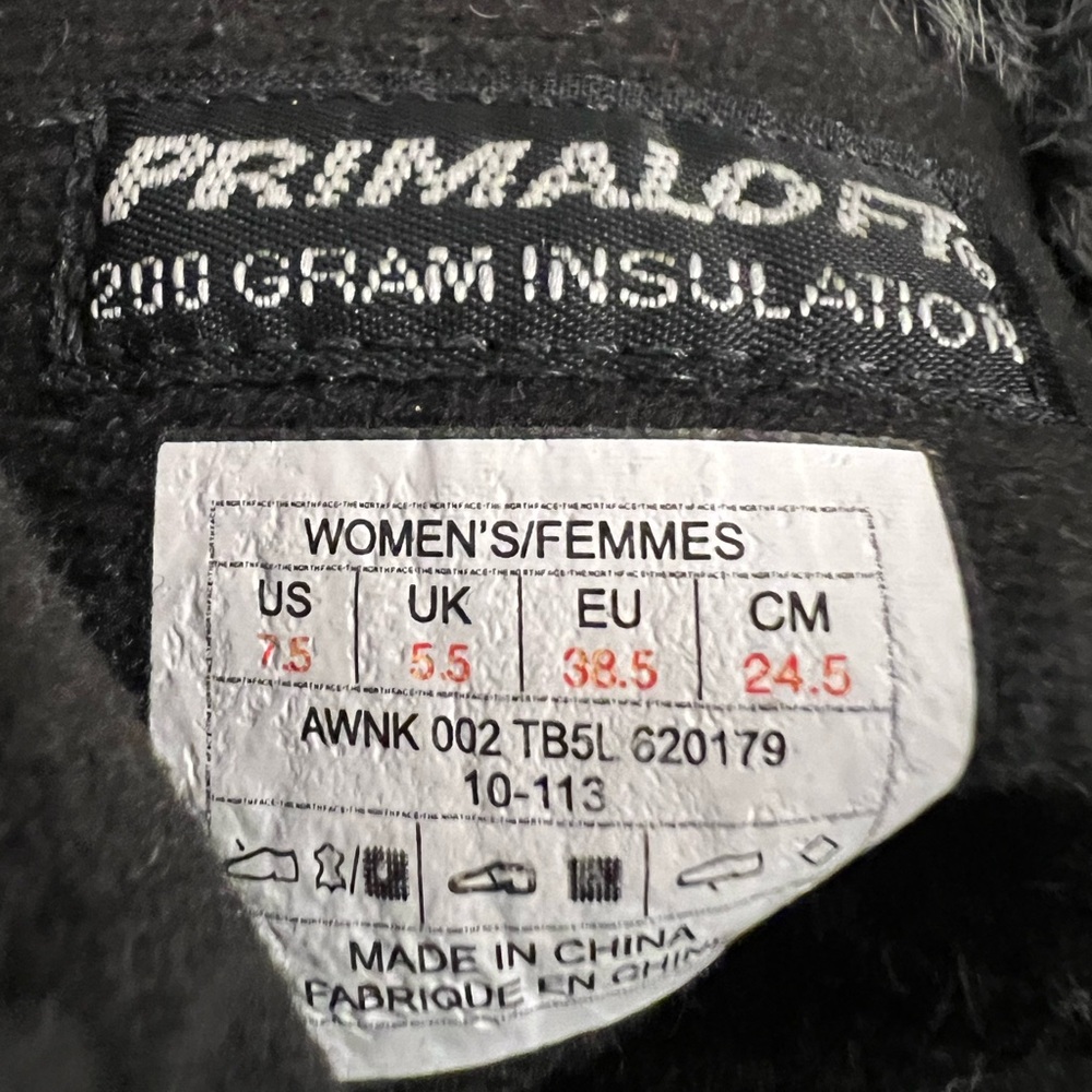 Women’s North Face Dark Suede Size 7.5 Boots - Picture 5 of 6